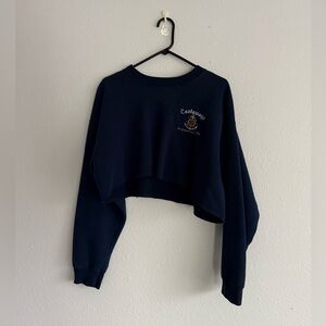 graphic cropped crewneck